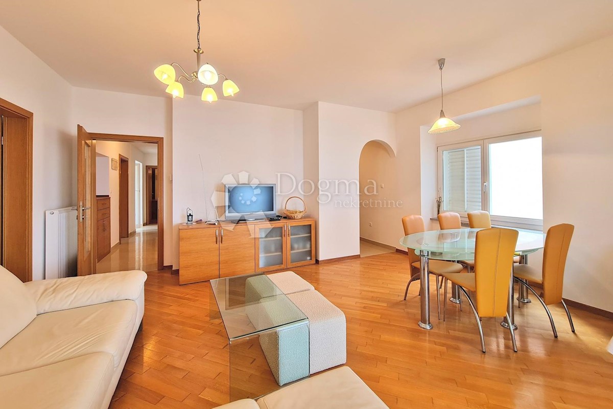 Apartma Barušići, Malinska-Dubašnica, 114m2