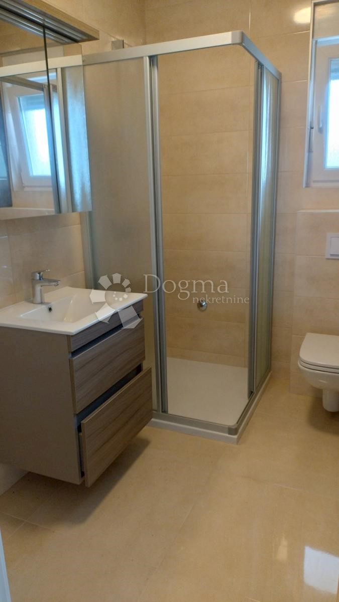 Apartma Šilo, Dobrinj, 61m2