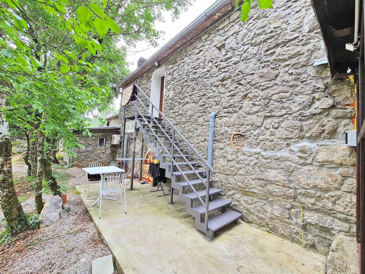 Hiša Hum, Buzet, 400m2