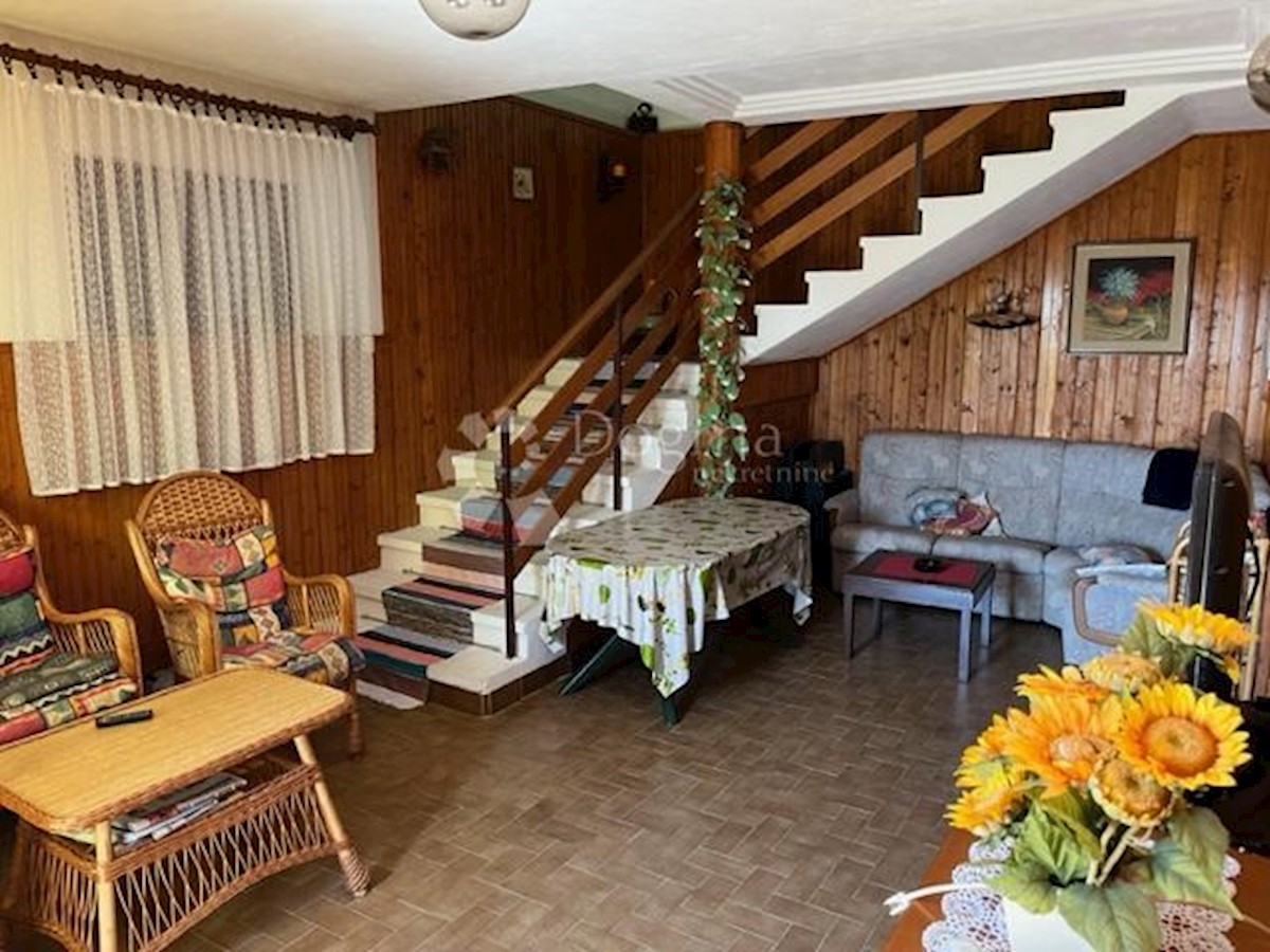 Hiša Grižane-Belgrad, Vinodolska Općina, 156m2