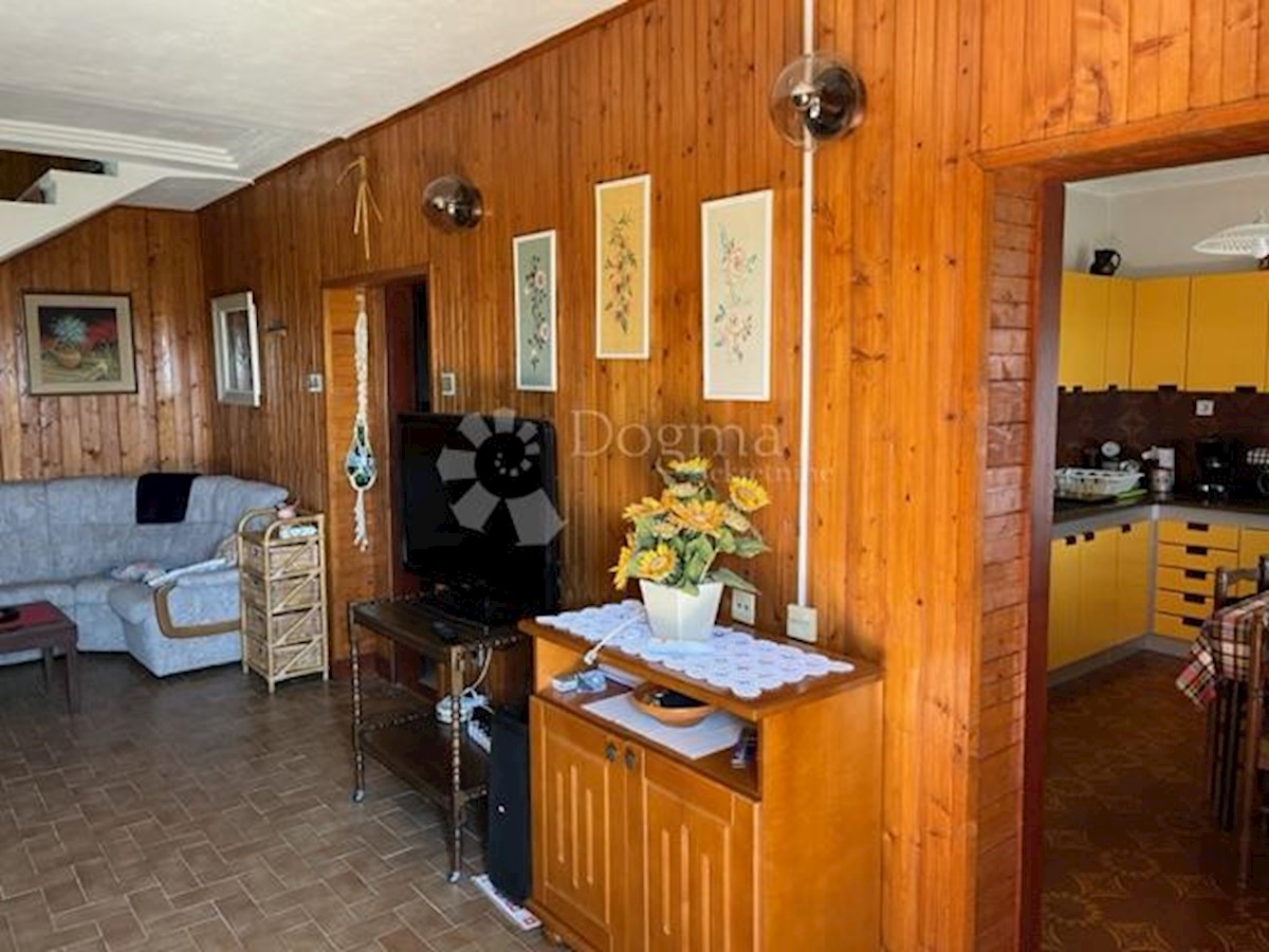 Hiša Grižane-Belgrad, Vinodolska Općina, 156m2
