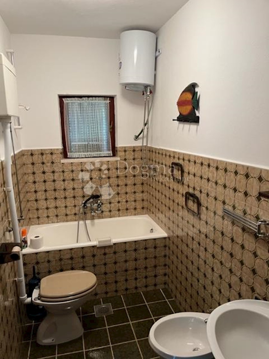 Hiša Grižane-Belgrad, Vinodolska Općina, 156m2