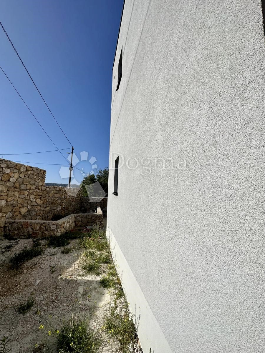 Hiša Grižane-Belgrad, Vinodolska Općina, 180m2
