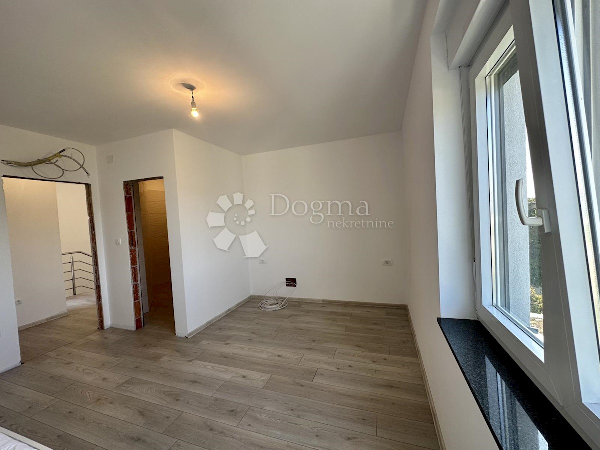 Hiša Grižane-Belgrad, Vinodolska Općina, 180m2