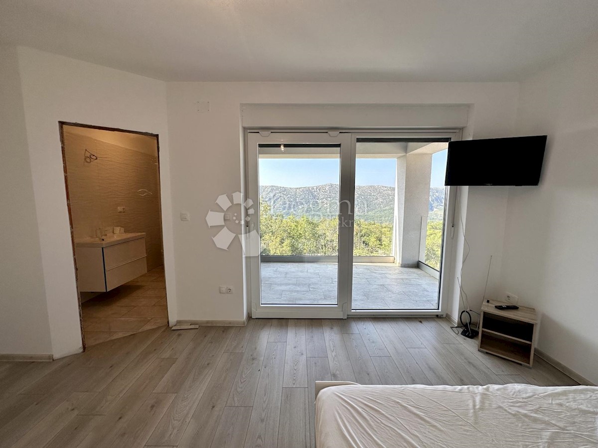 Hiša Grižane-Belgrad, Vinodolska Općina, 180m2