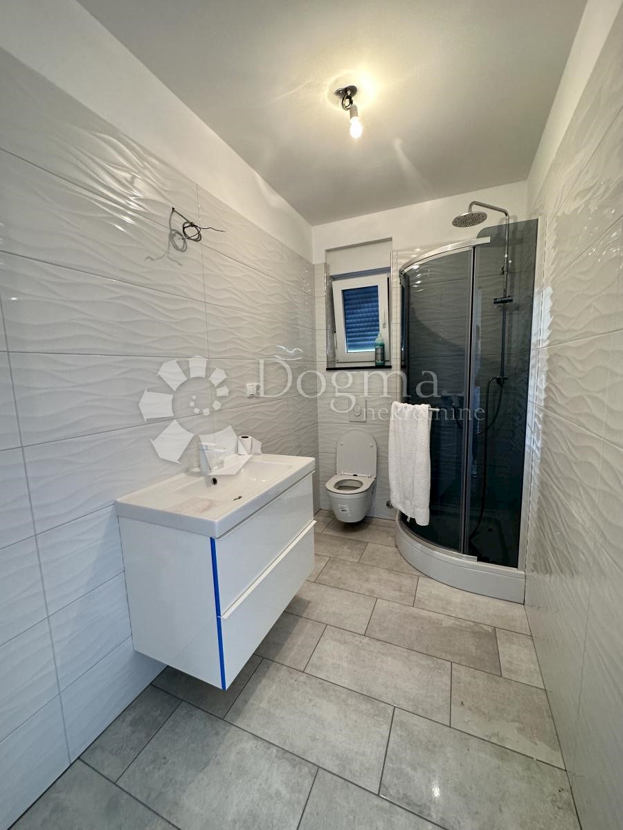 Hiša Grižane-Belgrad, Vinodolska Općina, 180m2