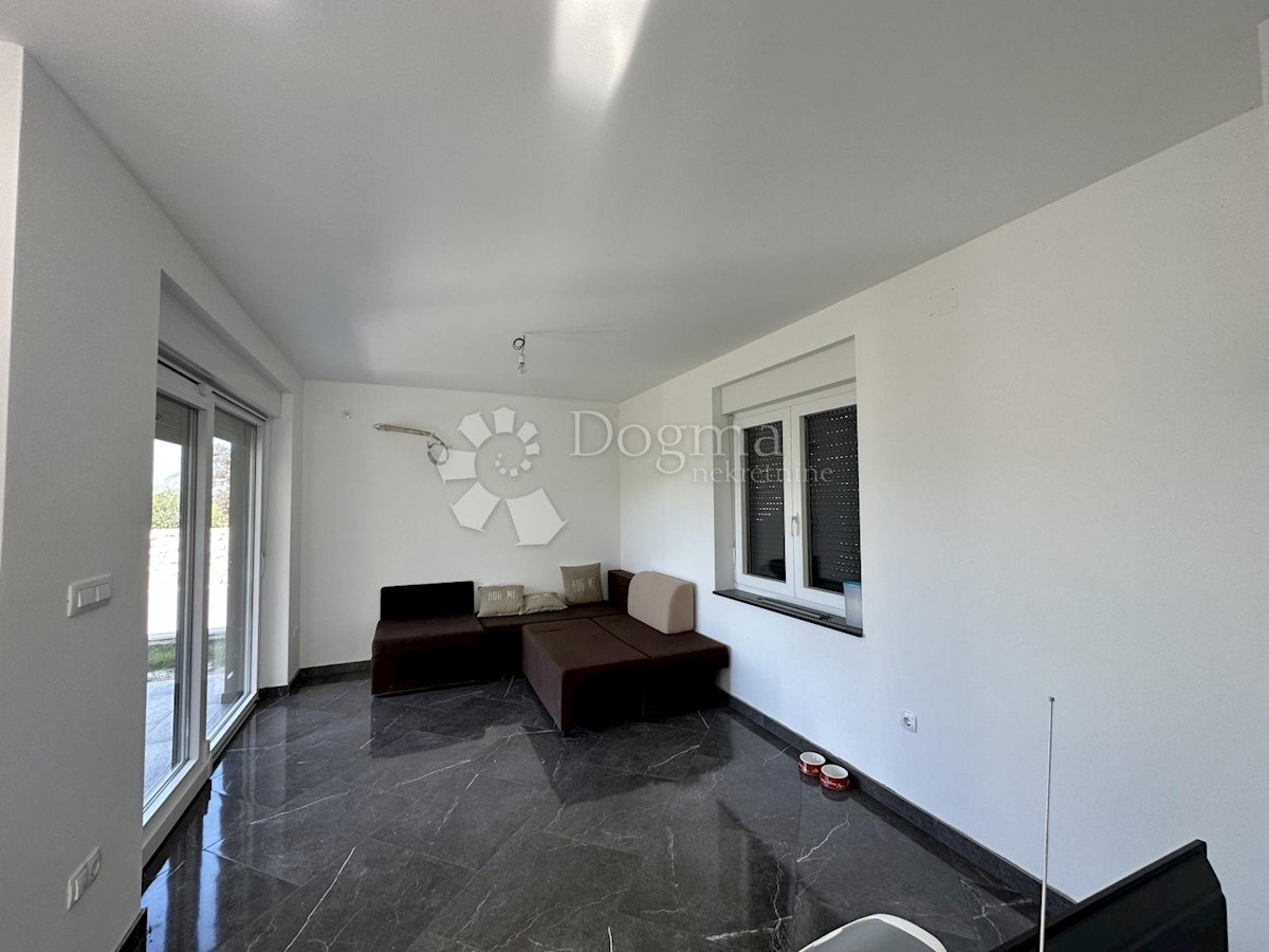 Hiša Grižane-Belgrad, Vinodolska Općina, 180m2