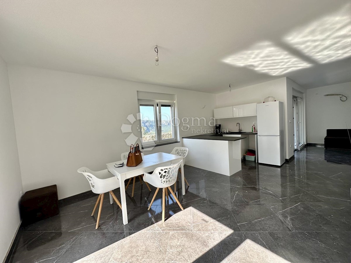 Hiša Grižane-Belgrad, Vinodolska Općina, 180m2