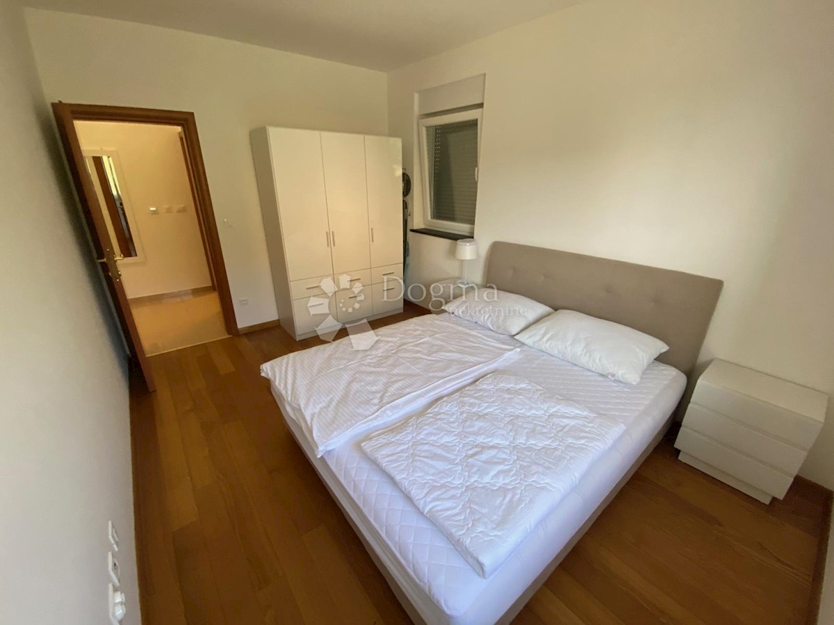 Stanovanje Ičići, Opatija - Okolica, 130,30m2