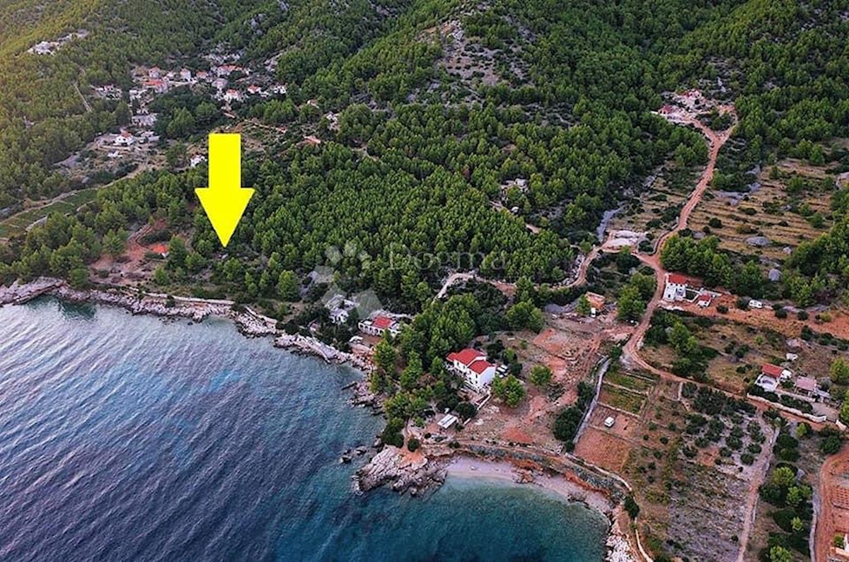 Zemljišče Gromin Dolac, Jelsa, 2.700m2