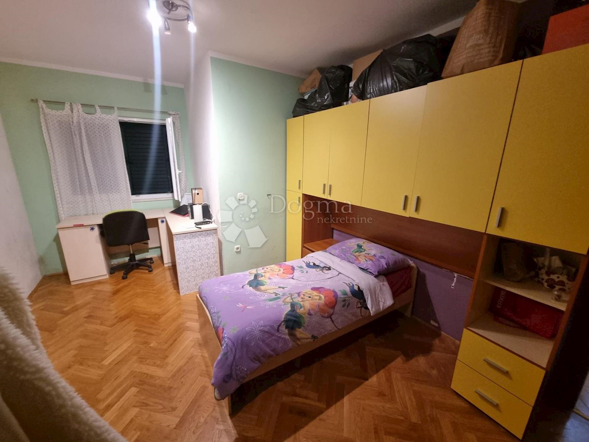 Stanovanje Kaštel Kambelovac, Kaštela, 84,25m2