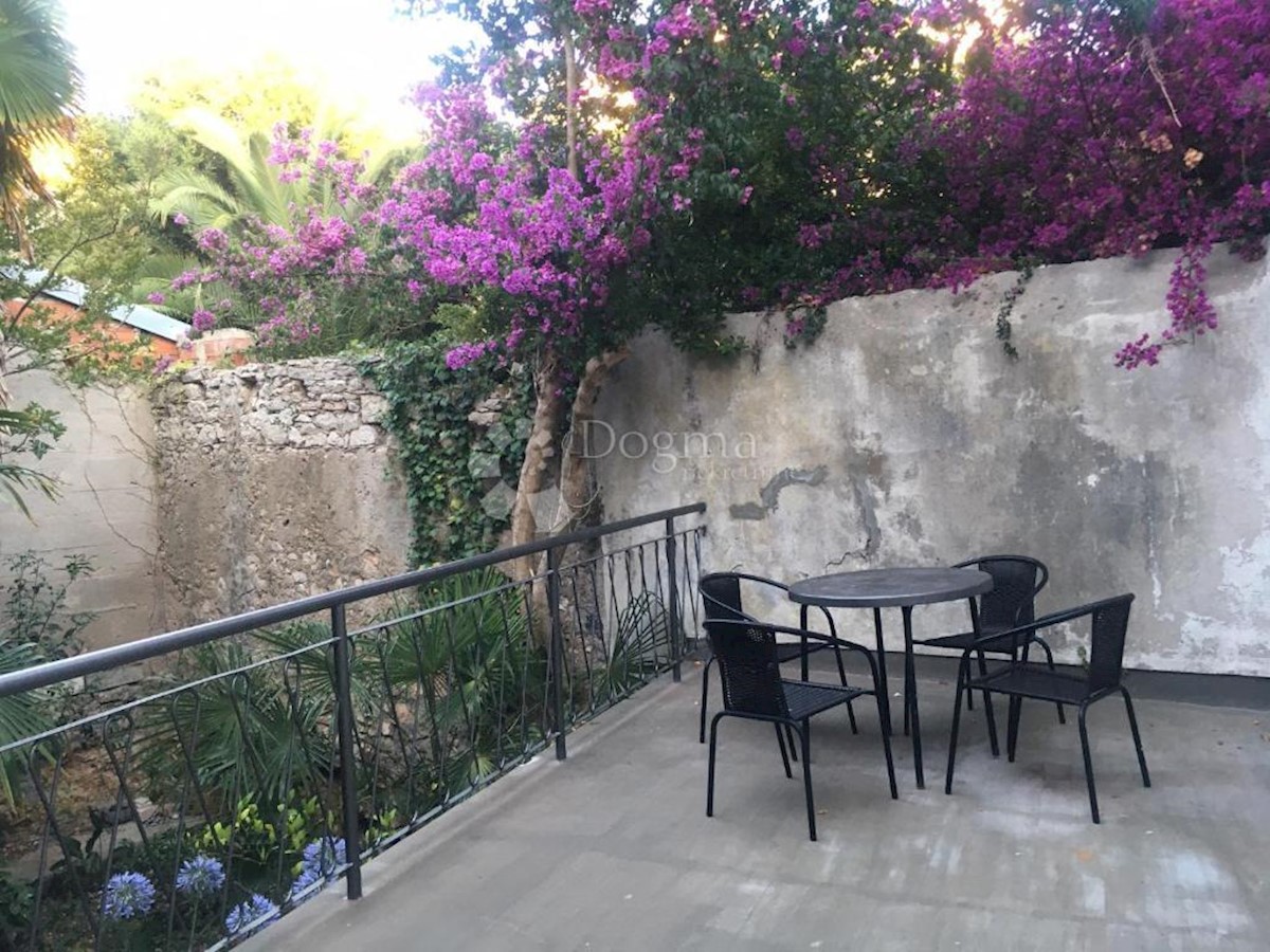 Hiša Mali Lošinj, 126m2