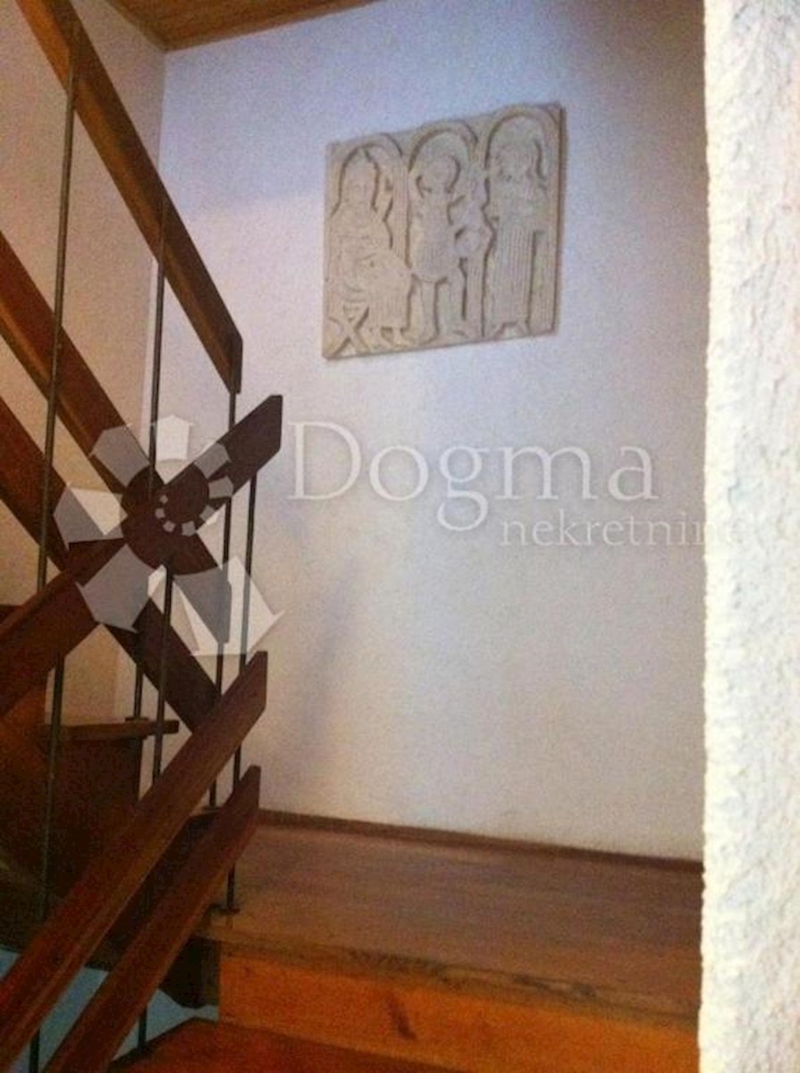 Hiša Mali Lošinj, 126m2