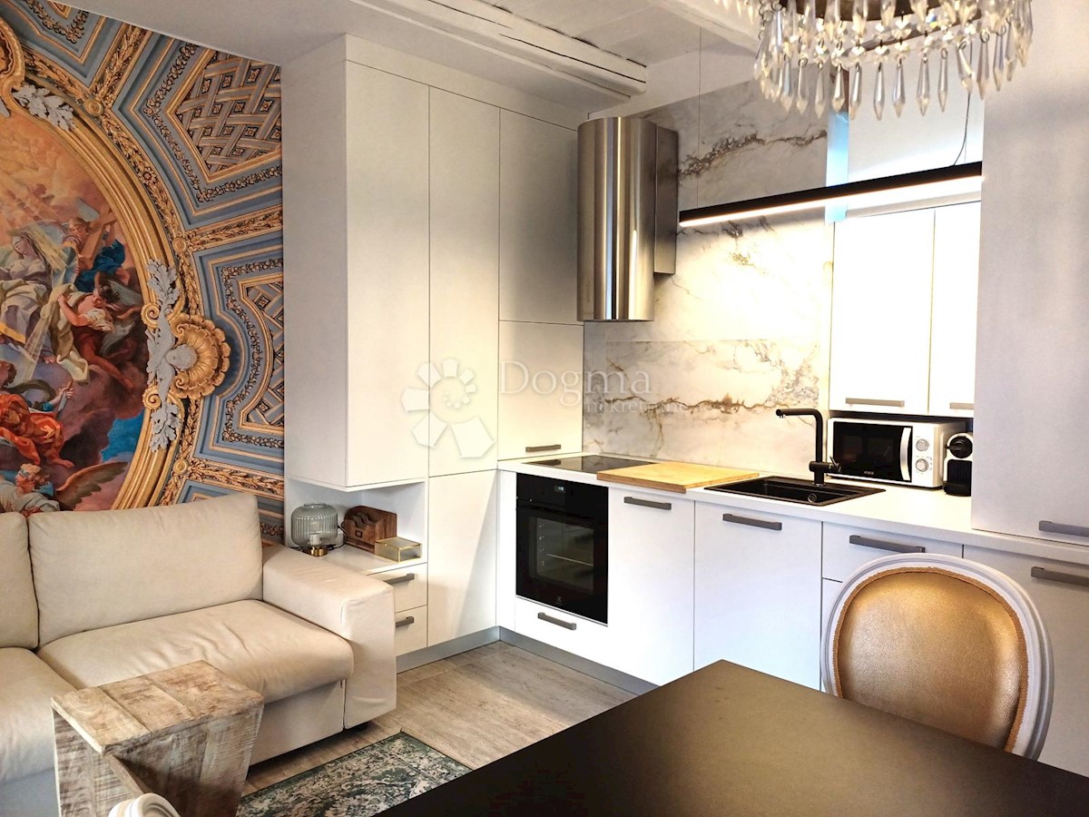 Apartma Opatija - Centar, Opatija, 112m2