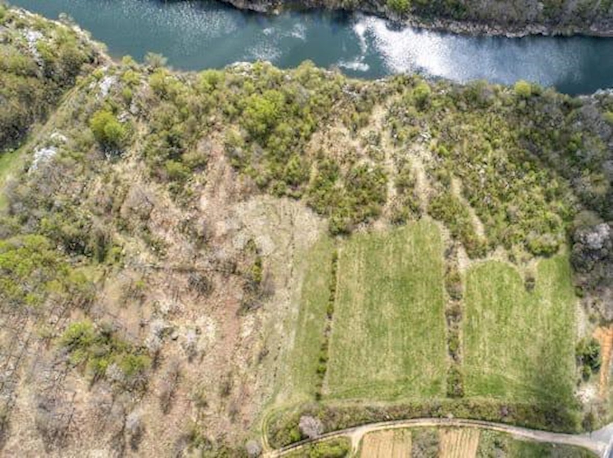 Zemljišče Centar, Gospić, 15.000m2