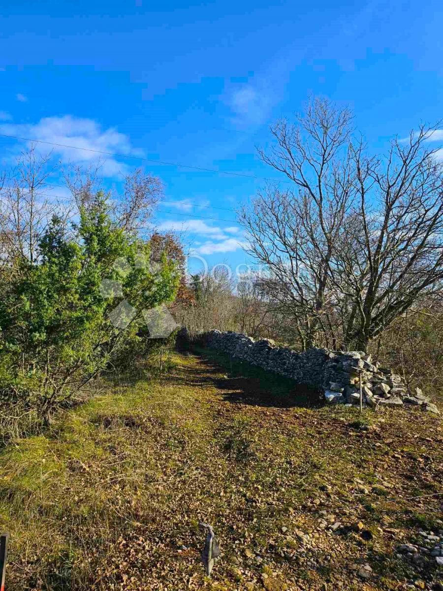 Zemljišče Labin, 3.669m2