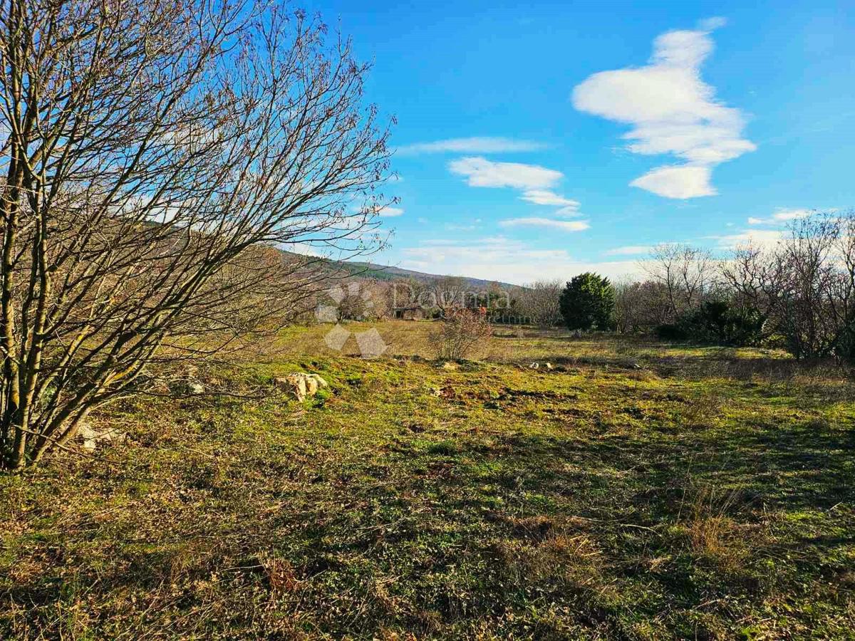 Zemljišče Labin, 3.669m2