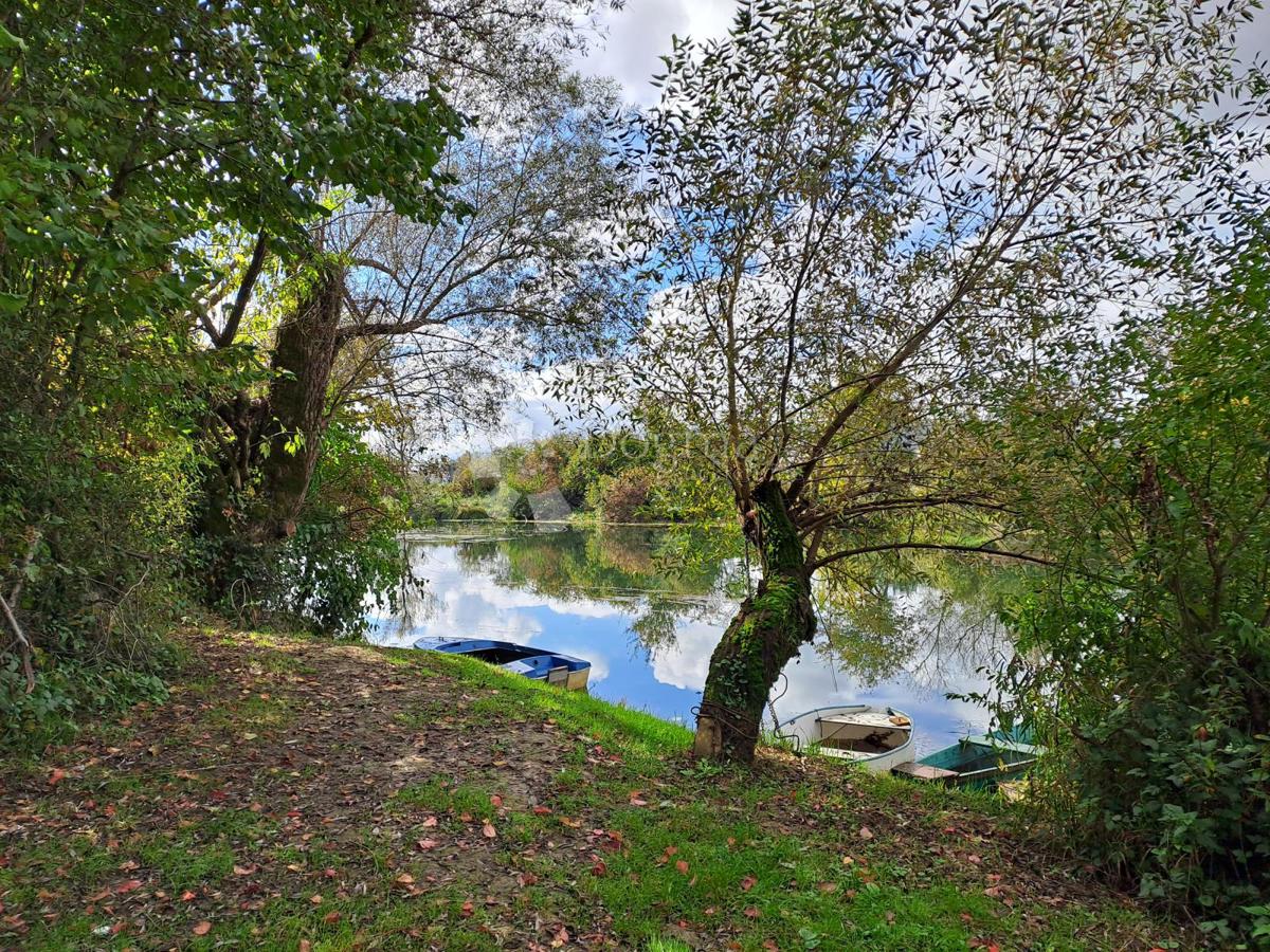 Zemljišče Turanj, Karlovac, 1.107m2