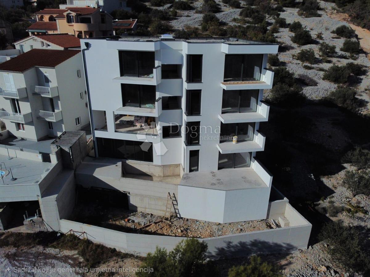 Stanovanje Primošten, 63,27m2