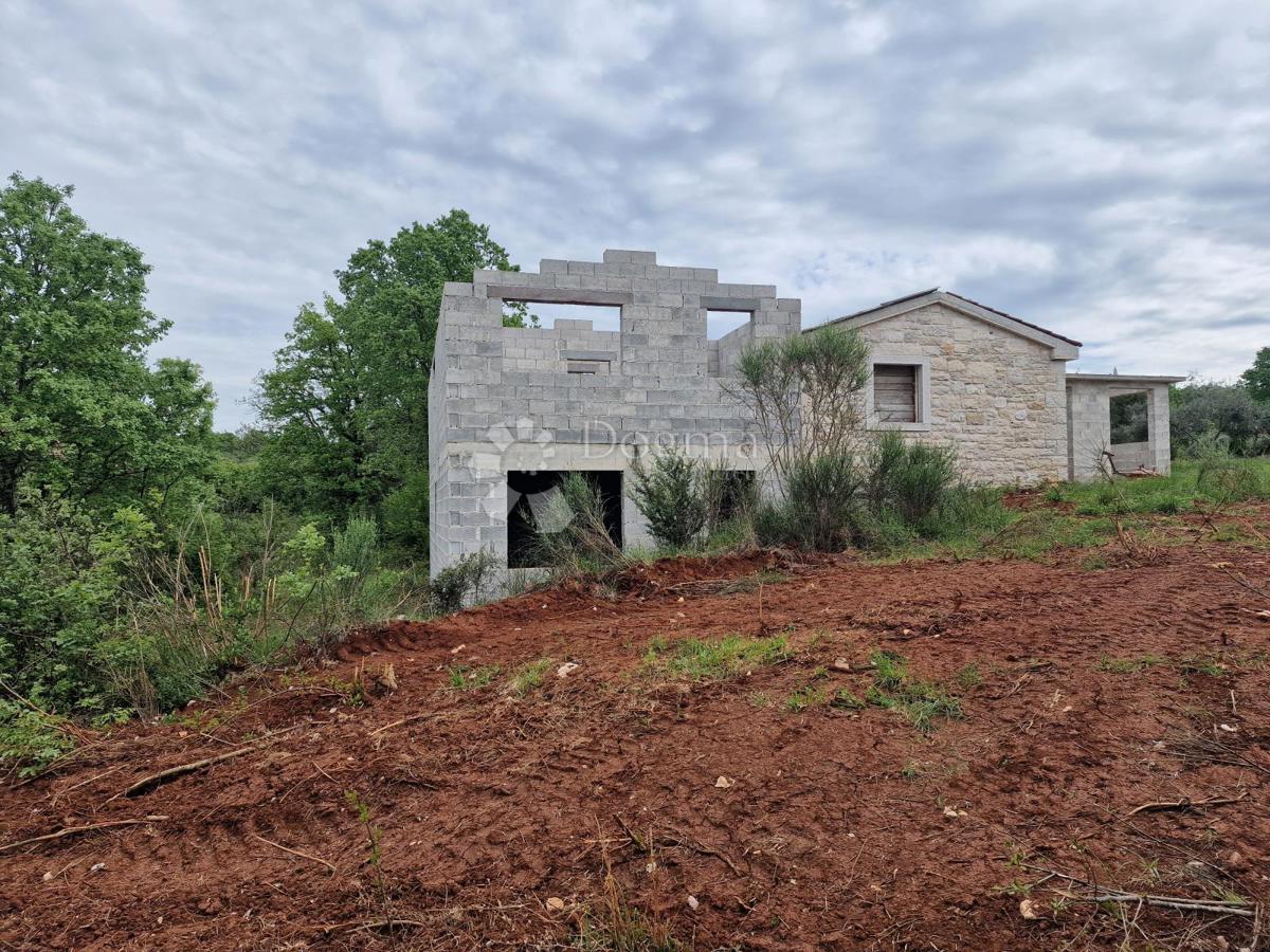 Hiša Rovinjsko Selo, Rovinj, 159m2