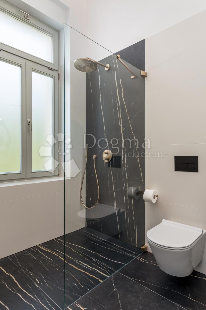 Stanovanje Opatija - Centar, Opatija, 73m2