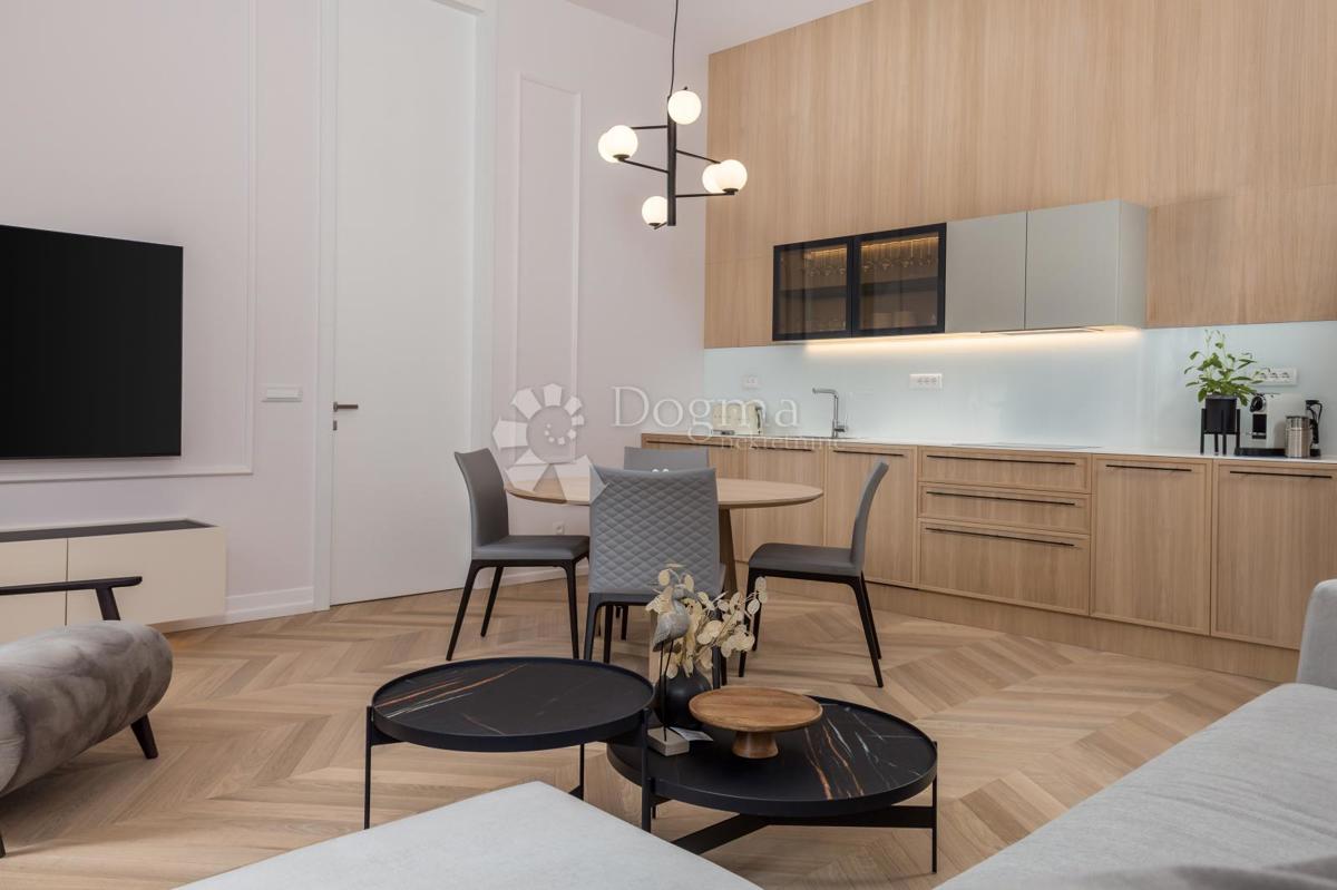 Stanovanje Opatija - Centar, Opatija, 73m2