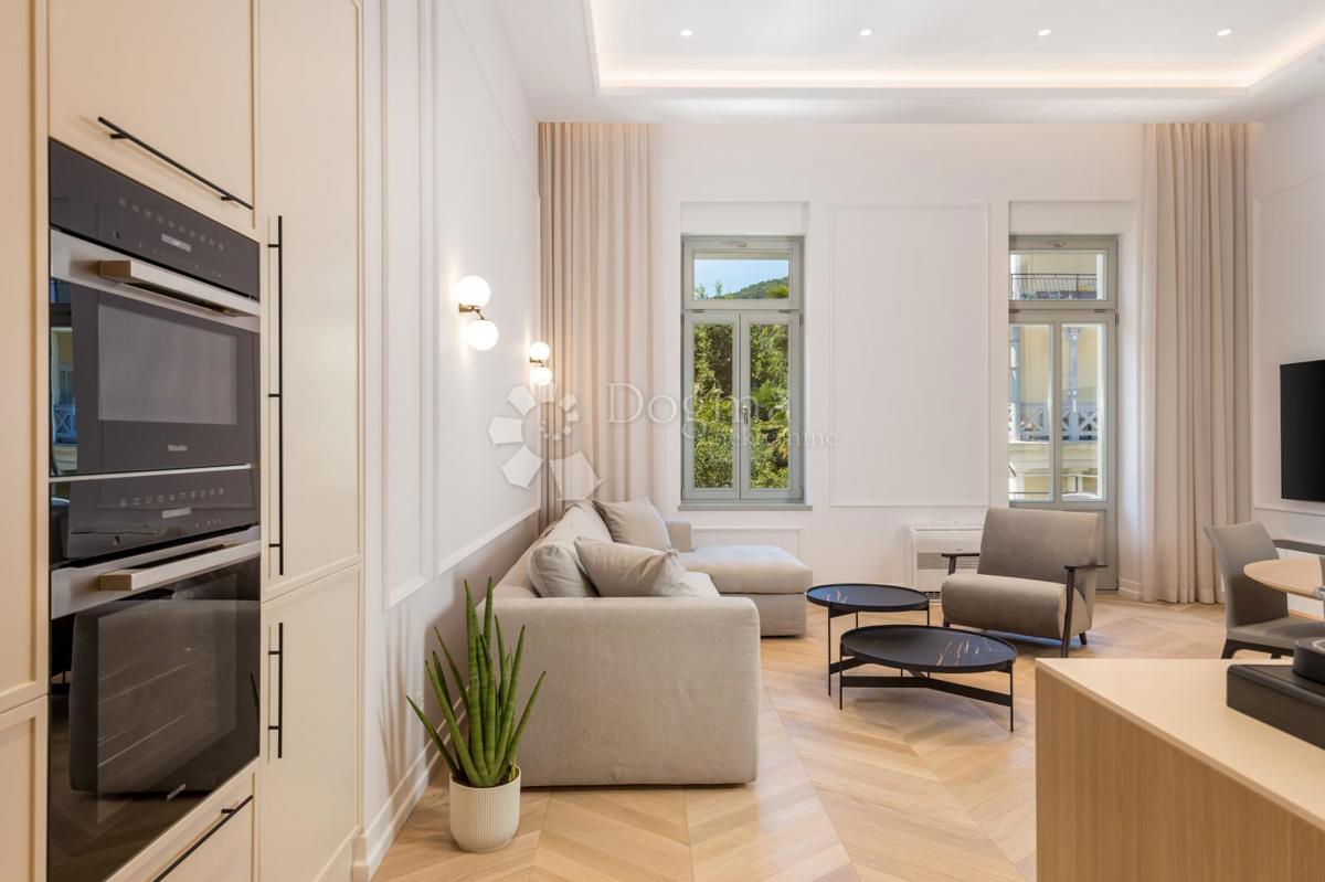 Stanovanje Opatija - Centar, Opatija, 73m2