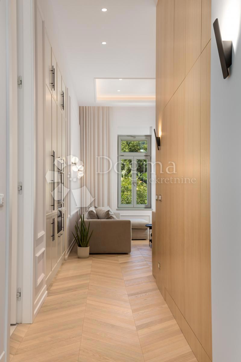 Stanovanje Opatija - Centar, Opatija, 73m2