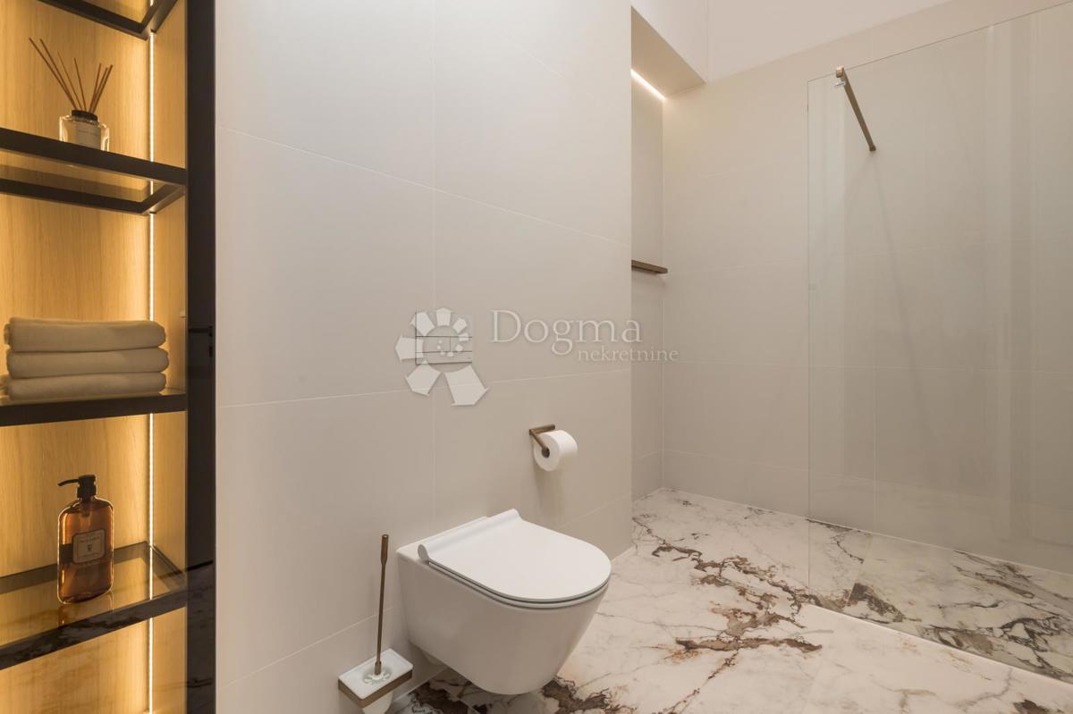 Stanovanje Opatija - Centar, Opatija, 73m2