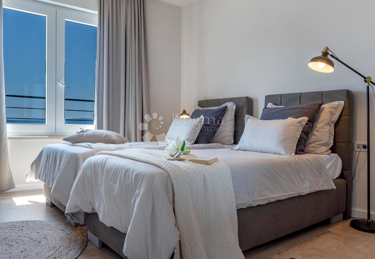 Hiša Kaštel Sućurac, Kaštela, 219m2