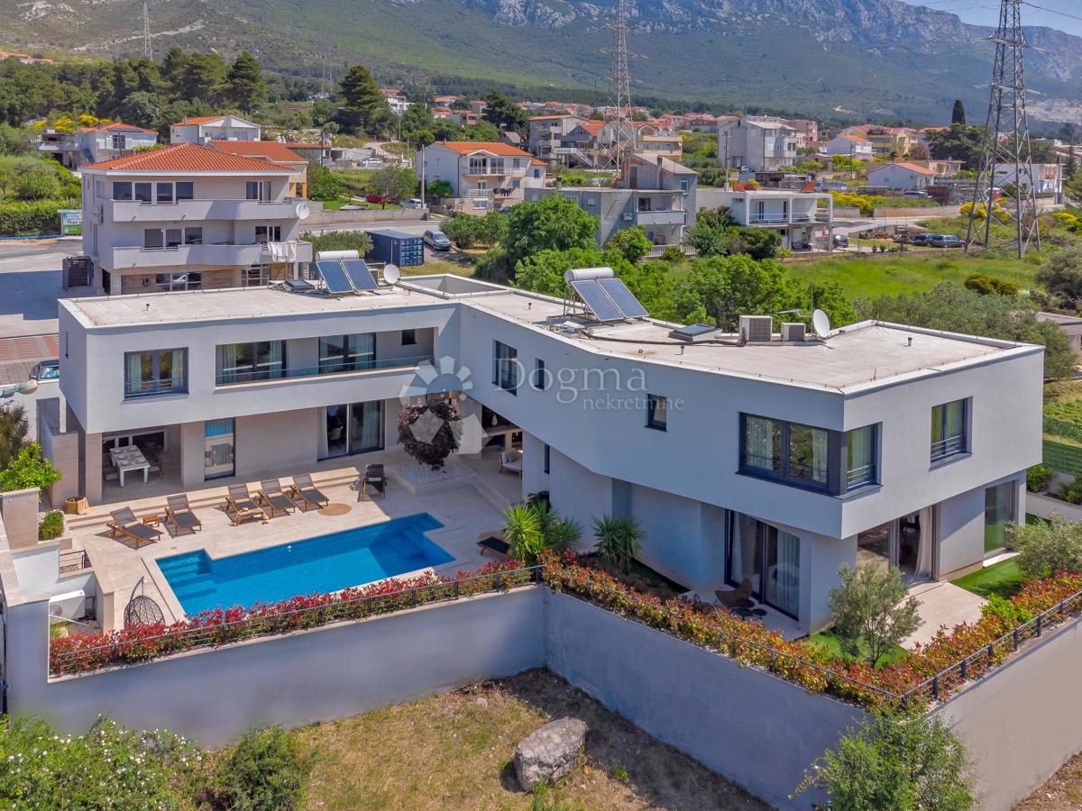 Hiša Kaštel Sućurac, Kaštela, 219m2