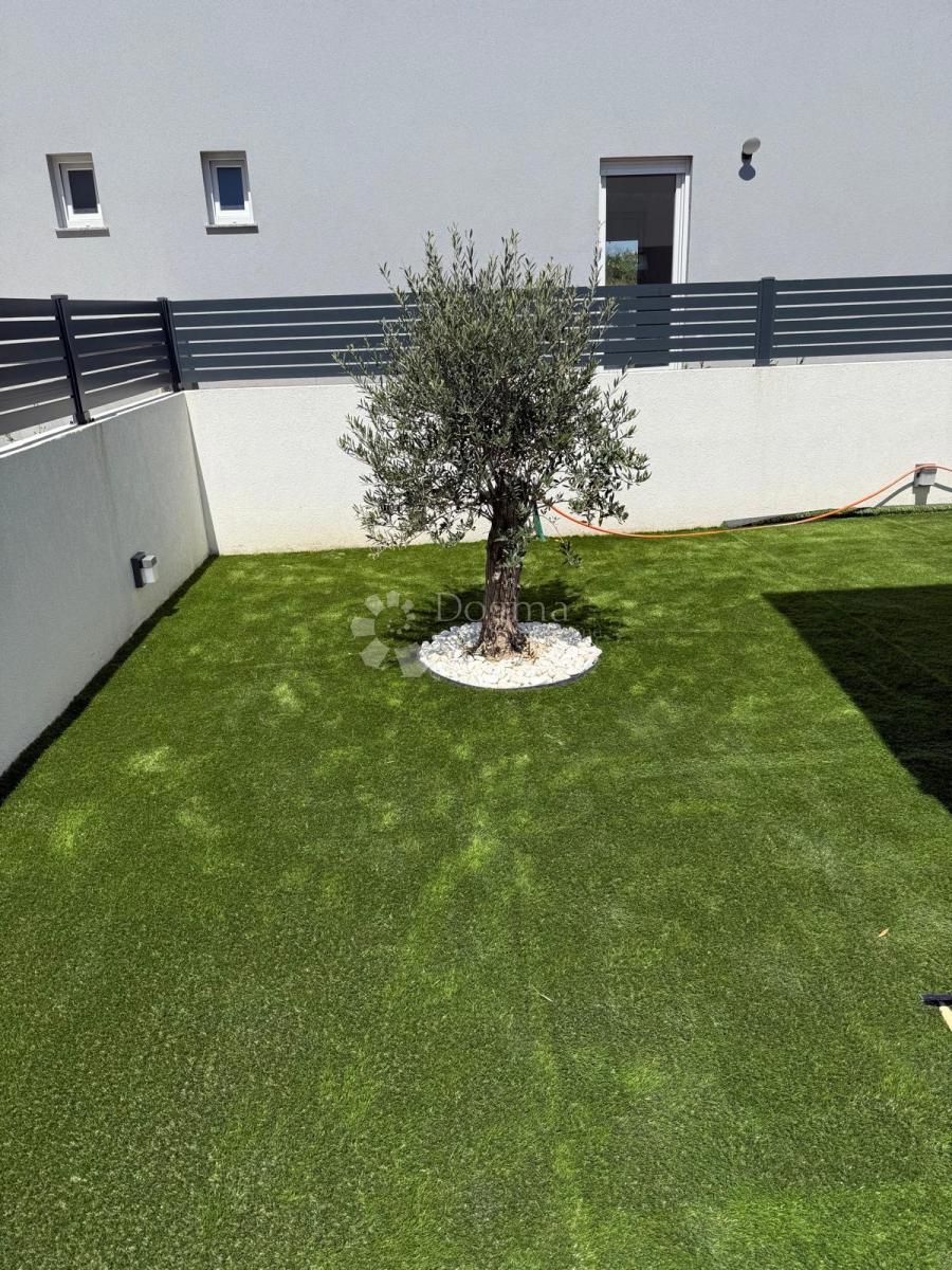 Hiša Zaton, Nin, 231,41m2