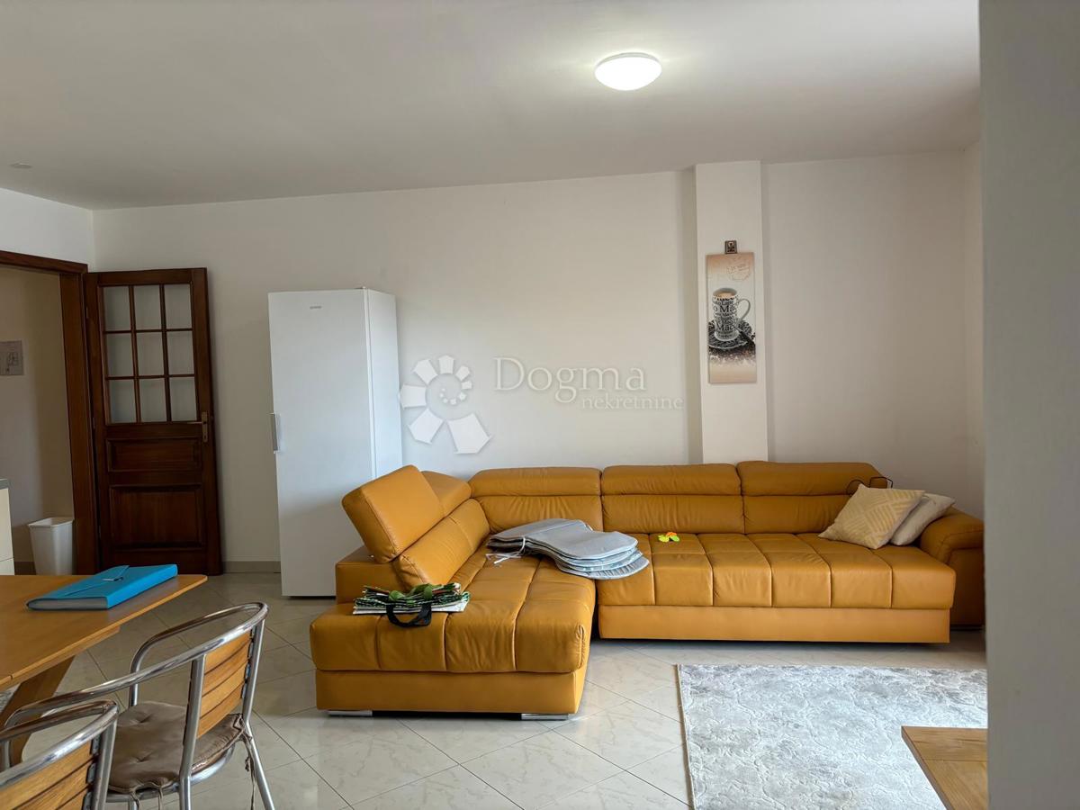 Stanovanje Karigador, Brtonigla, 81m2