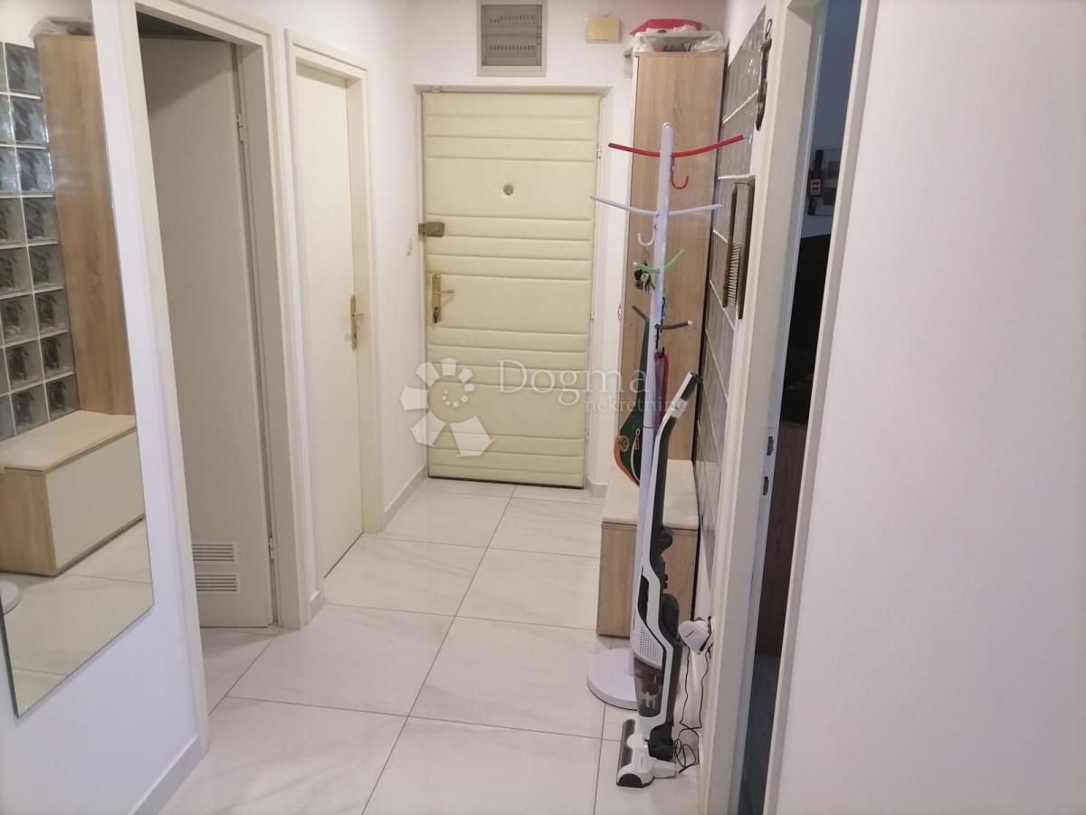Stanovanje Baldekin, Šibenik, 50m2