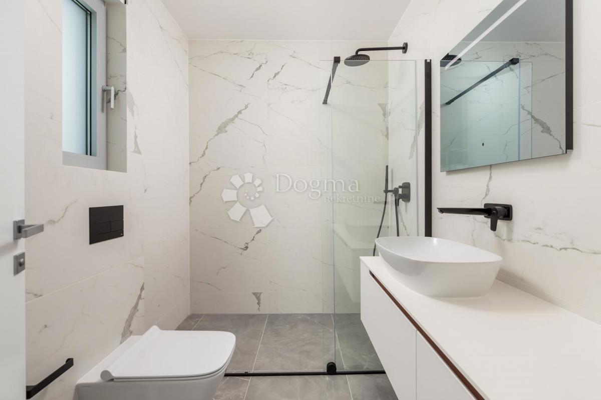 Stanovanje Opatija - Centar, Opatija, 107,41m2