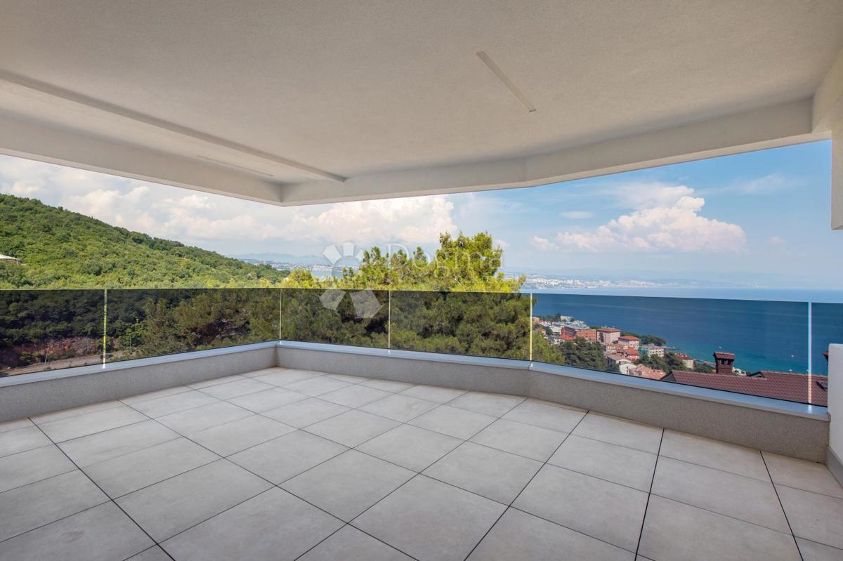 Stanovanje Opatija - Centar, Opatija, 107,41m2