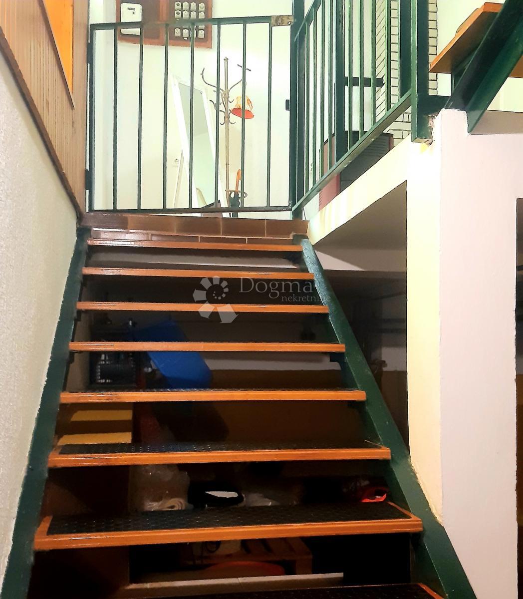 Hiša Ogulin, 350m2