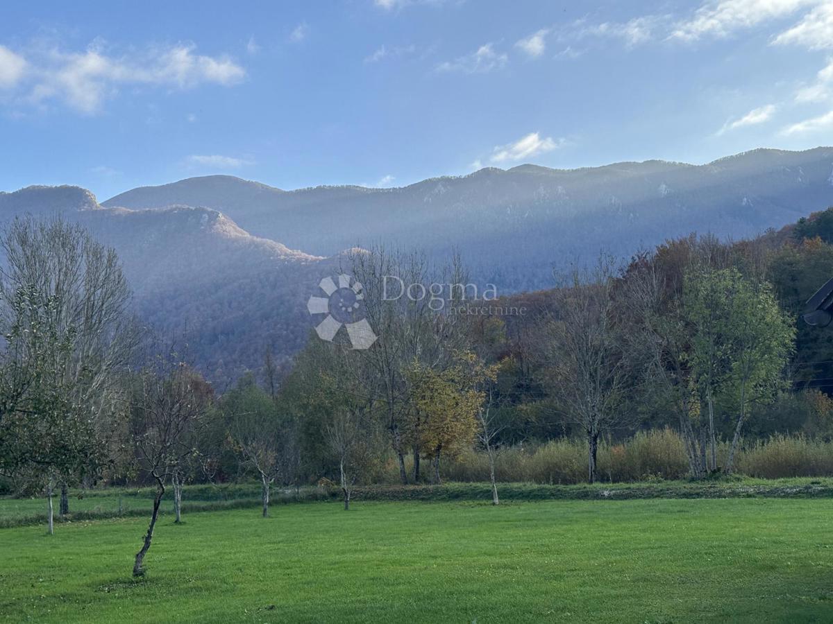 Zemljišče Brušane, Gospić - Okolica, 7.300m2