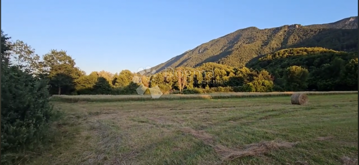 Zemljišče Brušane, Gospić - Okolica, 7.300m2