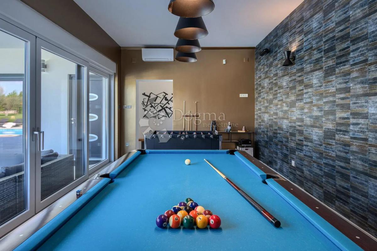 Hiša Svetvinčenat, 487m2