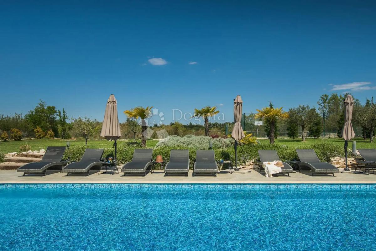 Hiša Svetvinčenat, 487m2