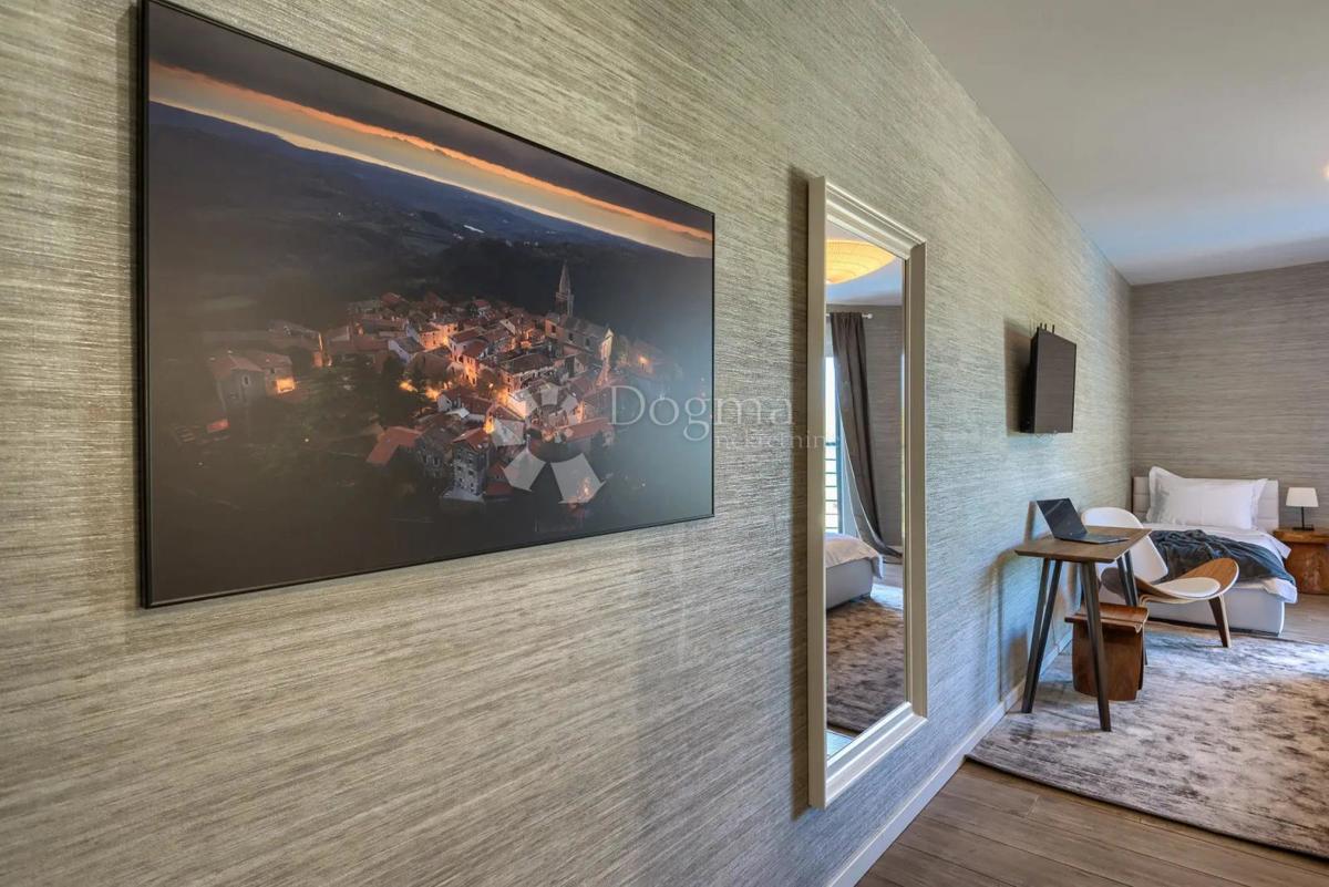 Hiša Svetvinčenat, 487m2