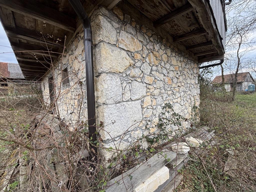 Hiša Martinski Vrh, Ribnik, 120m2