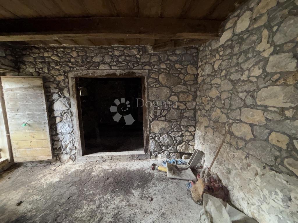 Hiša Martinski Vrh, Ribnik, 120m2