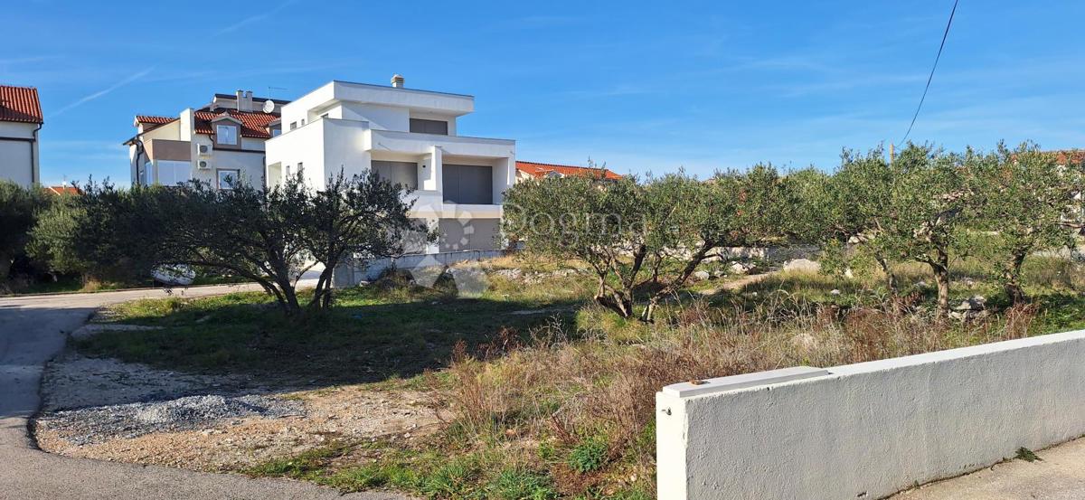 Zemljišče Vodice, 453m2