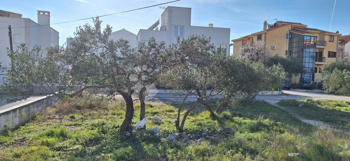 Zemljišče Vodice, 453m2