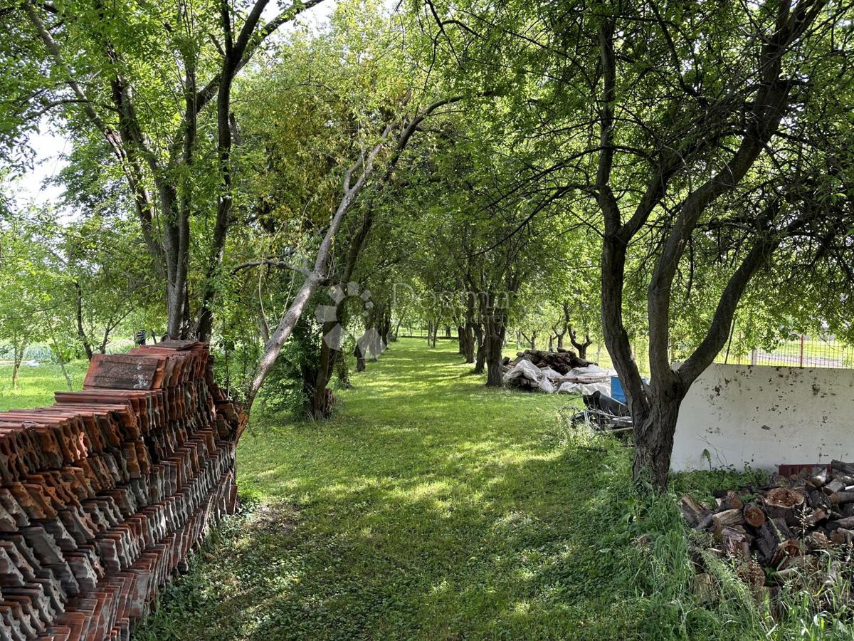 Zazidljivo zemljišče Trnovec, Trnovec Bartolovečki, 1.281m2