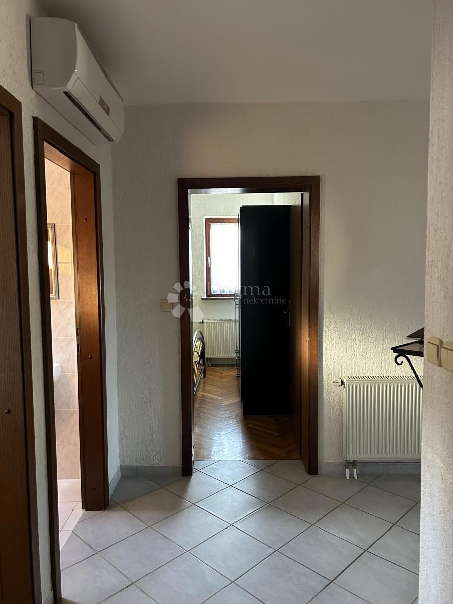 Apartma Klenovica, Novi Vinodolski, 70m2
