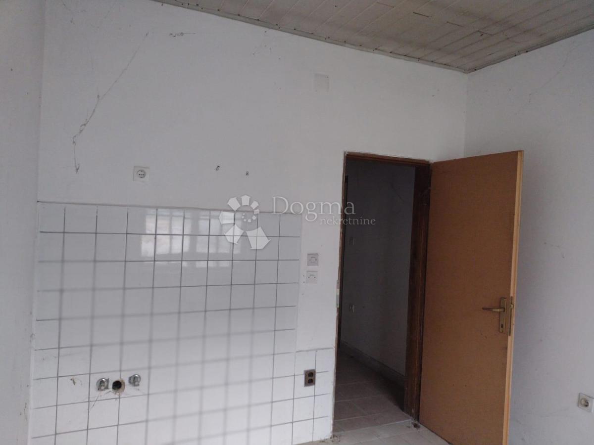 Hiša Topusko, 360m2