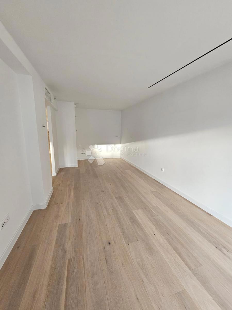 Stanovanje Makarska, 71m2